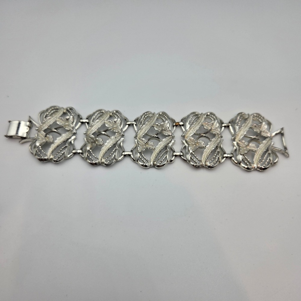 Vintage Silver Tone Floral Panel Bracelet 7.25" Textured Leaf Link Mid Century